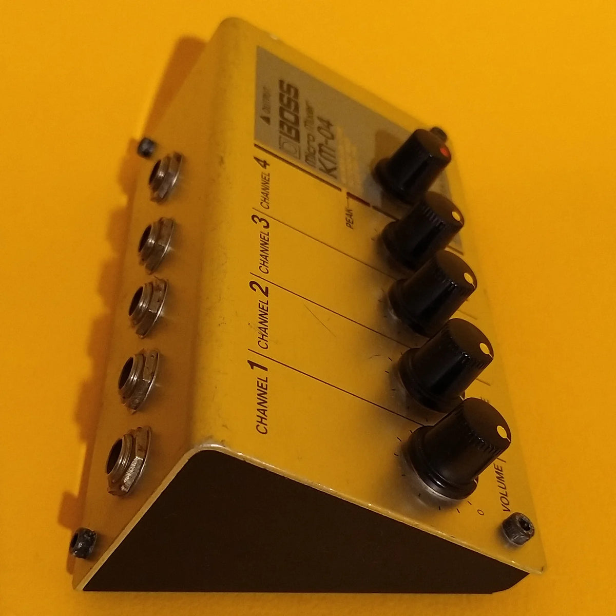 Boss KM-04 Micro Mixer made in Japan – Electric Mister Boss KM-04 Micro Mixer made in Japan – Electric Mister