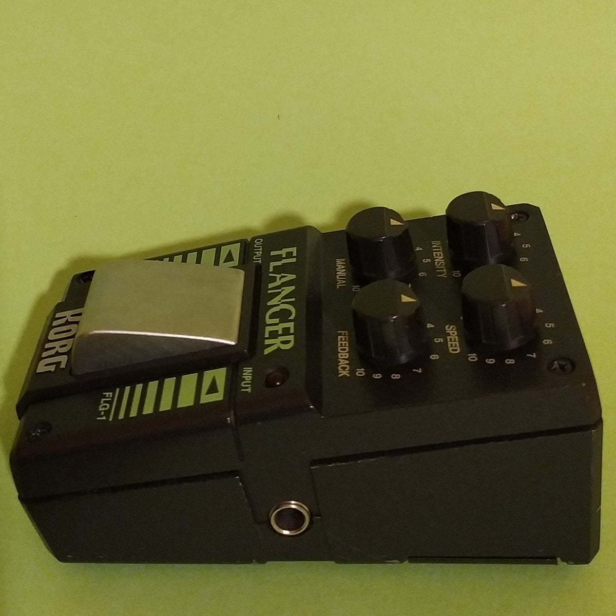 KORG FLG-1 Flanger Demo - YouTube