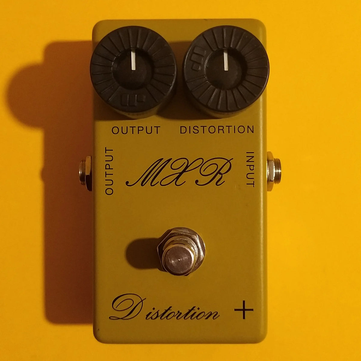 MXR CSP104 Distortion+ Script Logo Reissue w/box, battery clip convert