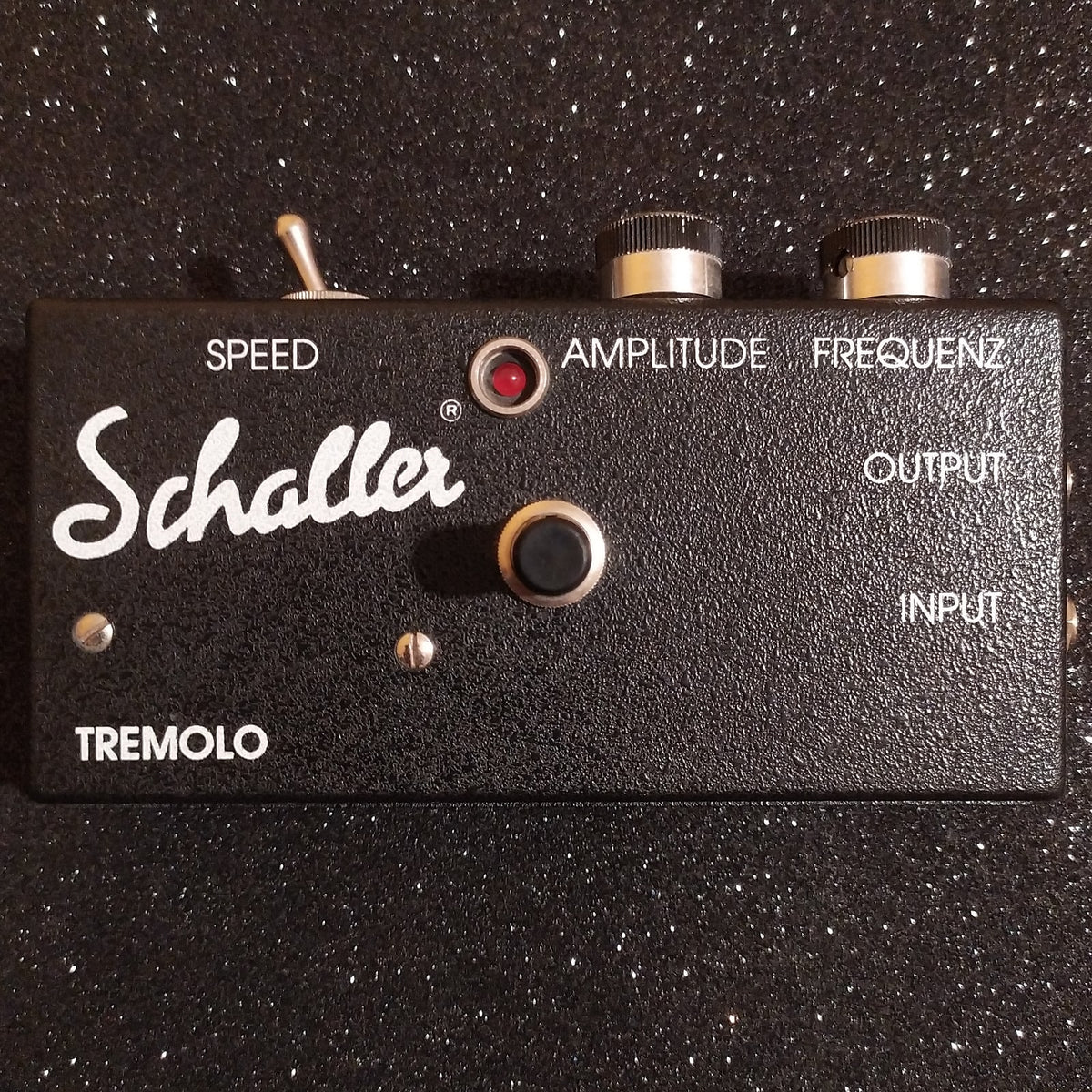 schaller tremolo pedal Schaller TR-68 Tremolo - LED & DC jack version