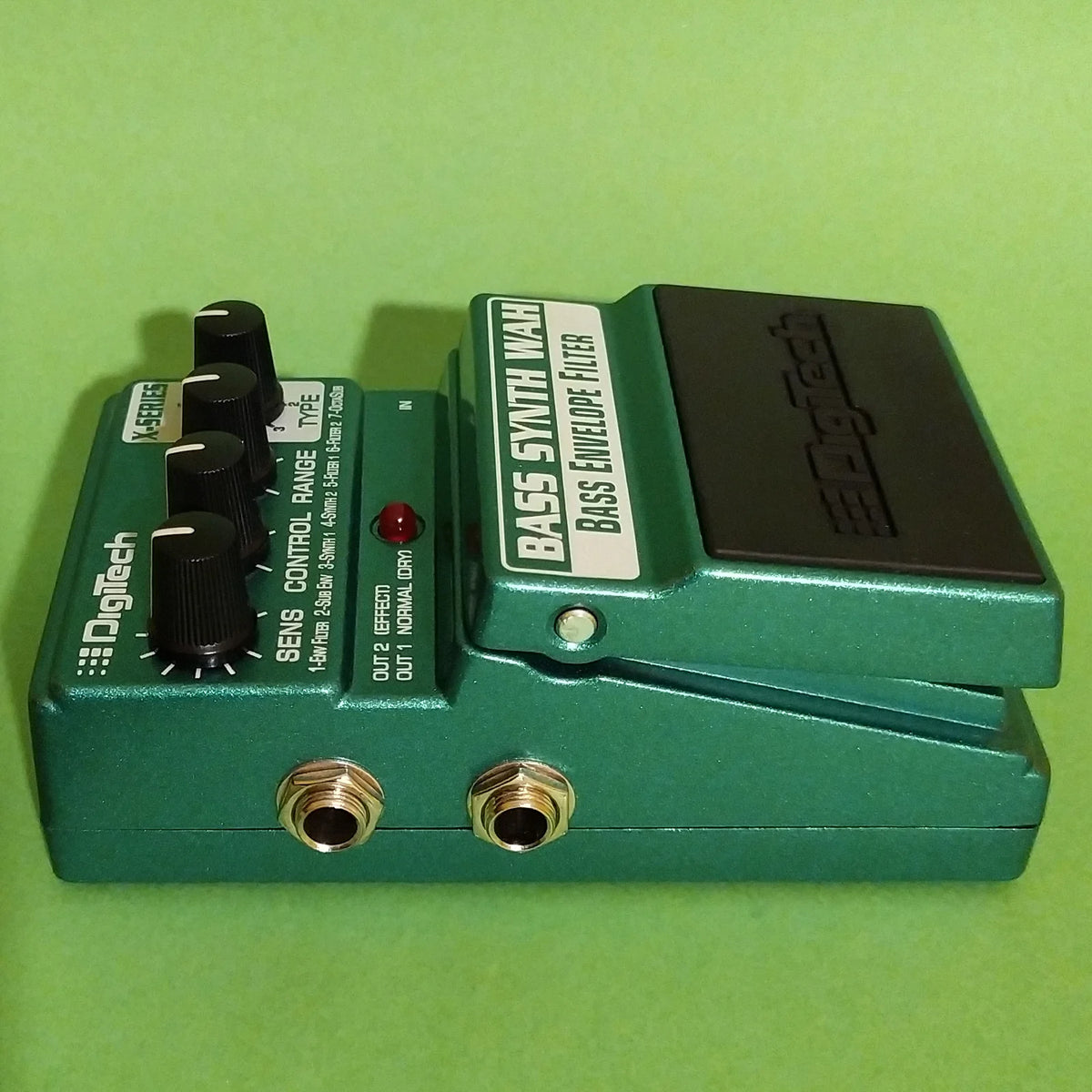 DigiTech XBW Bass Synth Wah Envelope Filter mint w/box Electric Mister