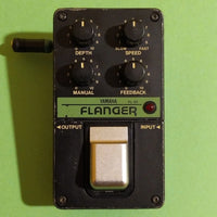 Yamaha FL-01 Flanger w/battery clip converter - made in Japan