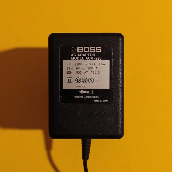 Boss ACA-220 Adaptor made in Japan