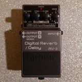 Boss RV-3 Digital Reverb/Delay 2000 w/box & manual