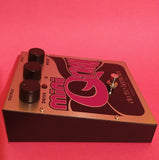 Electro-Harmonix Mini Q-Tron w/wooden box, catalog, 3.5mm converter & sticker